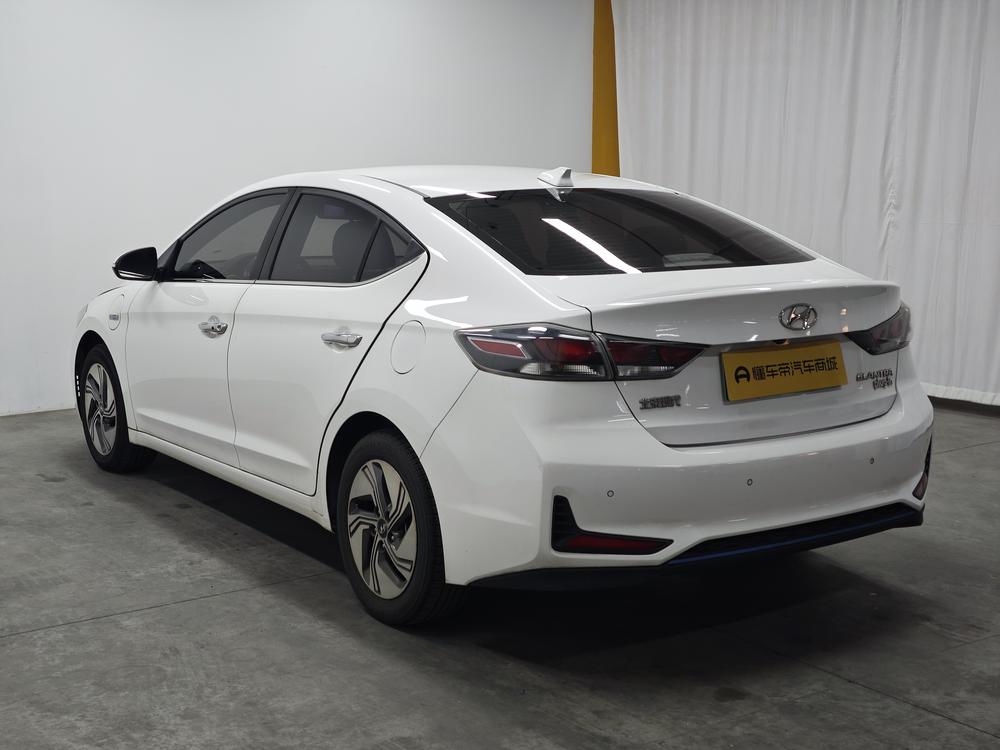 Hyundai Elantra PHEV Модель 2019 года 1.6L PHX Lexing Edition – фото 5