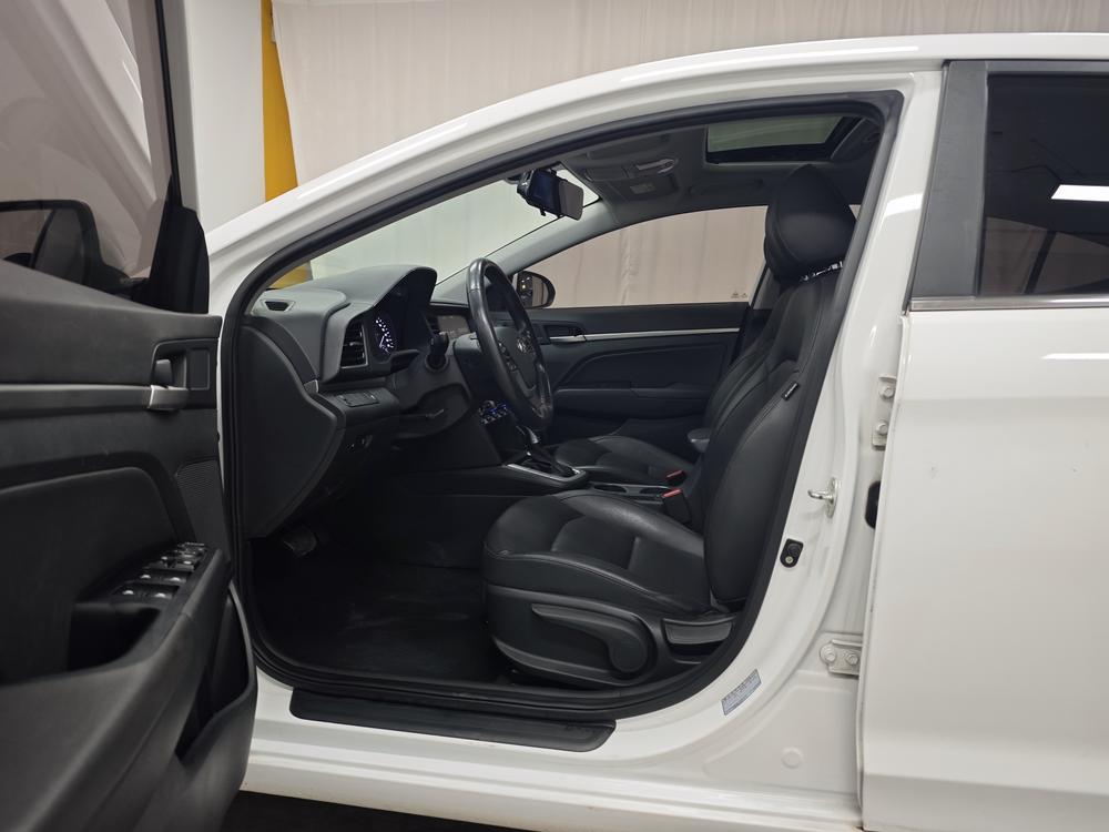 Hyundai Elantra PHEV Модель 2019 года 1.6L PHX Lexing Edition – фото 17
