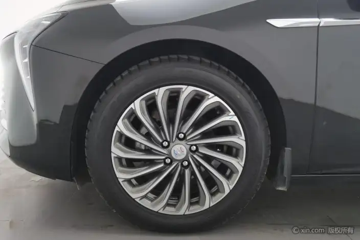 Buick LaCrosse 2023 Model 28T Automatic Yue Zun Edition – фото 8
