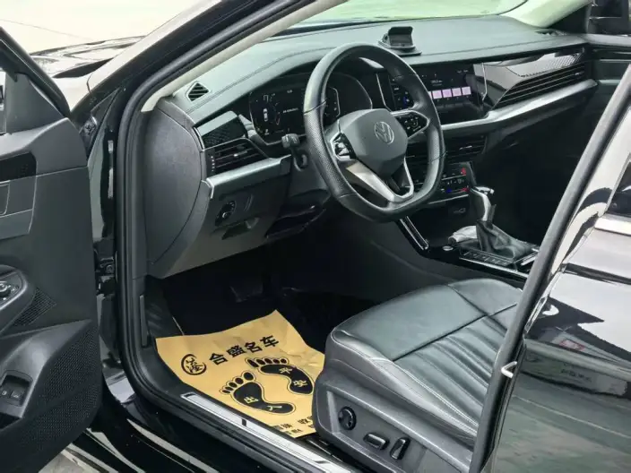 Volkswagen Passat PHEV 2023 Model 430PHEV Hybrid Elite Edition – фото 8