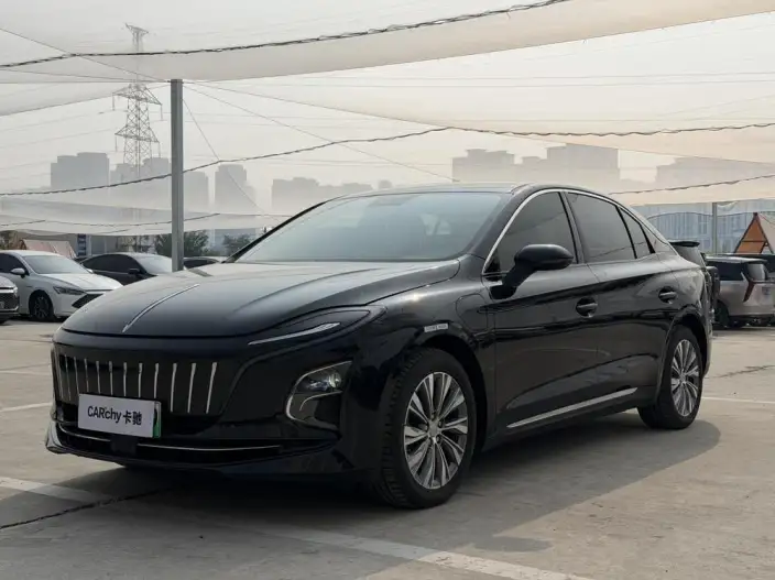 Hongqi E-QM5 2024 Model 450KM Travel Edition 100kW