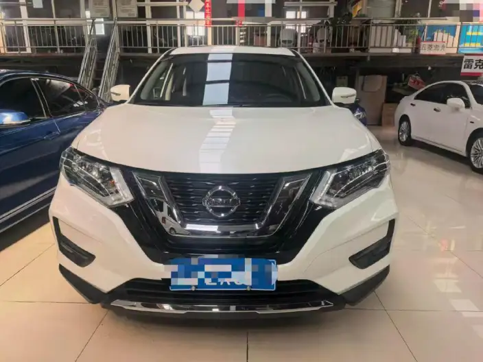 Nissan X-Trail 2023 Model Classic Edition 2.0L 2WD Smart Connect Comfort Edition