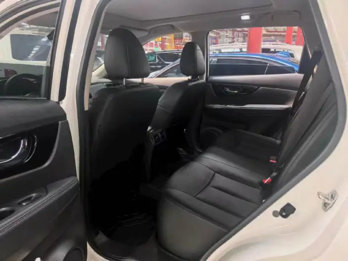 Nissan X-Trail 2023 Model Classic Edition 2.0L 2WD Smart Connect Comfort Edition – фото 9