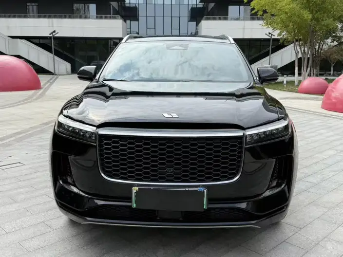 Li Auto ONE 2021 Model Extended Range 6 seat Edition – фото 2