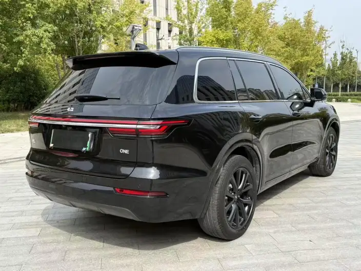 Li Auto ONE 2021 Model Extended Range 6 seat Edition – фото 5