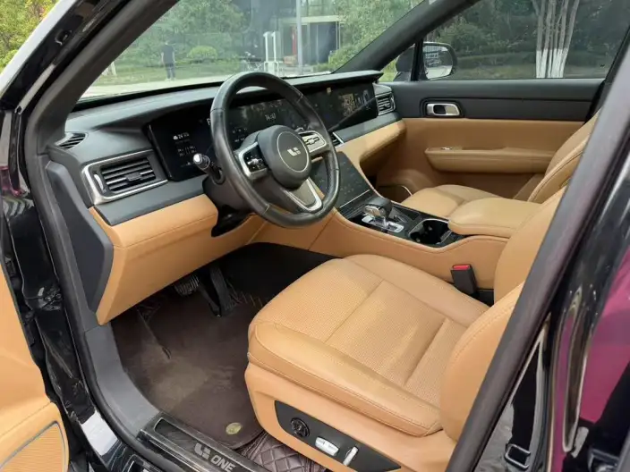 Li Auto ONE 2021 Model Extended Range 6 seat Edition – фото 10