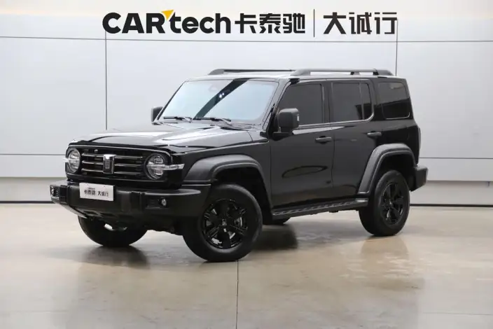 Tank 300 2025 Model 2.0T Gasoline Edition Challenger – фото 1