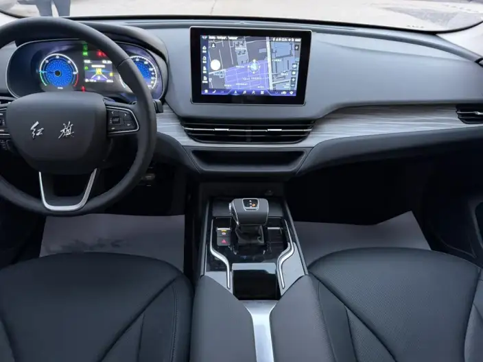 Hongqi E-QM5 2024 Model 500KM Travel Edition 100kW – фото 7