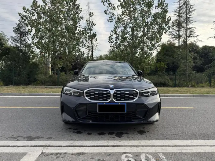 BMW 3 Series 2023 Model 325Li M Sports Set – фото 2