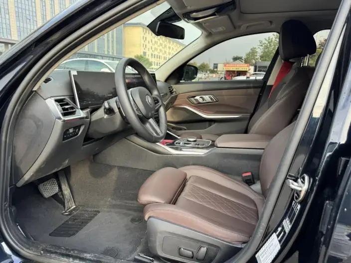 BMW 3 Series 2023 Model 325Li M Sports Set – фото 8