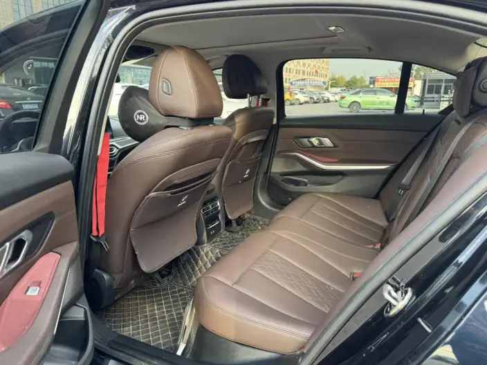 BMW 3 Series 2023 Model 325Li M Sports Set – фото 9