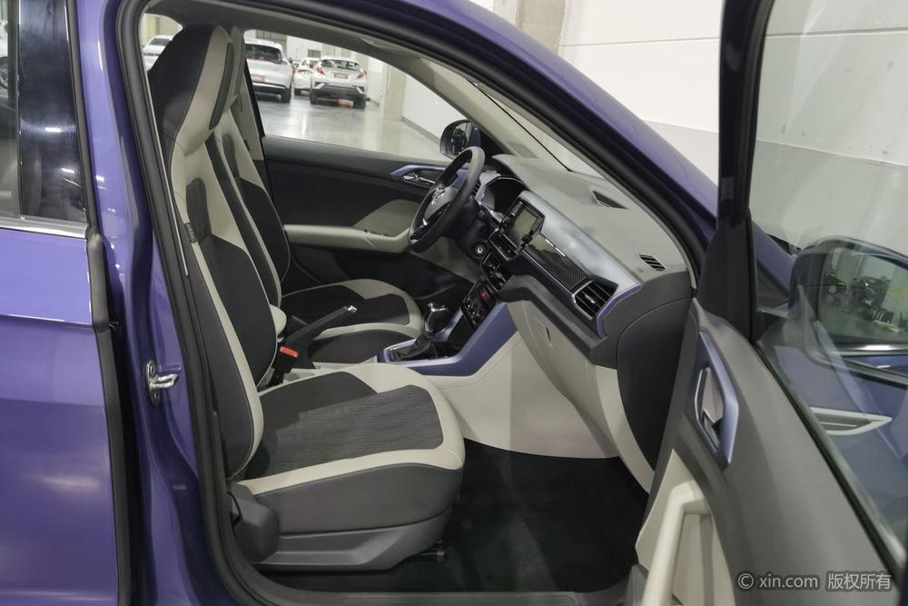 Volkswagen T-Cross Модель 2019 года 280TSI DSG Comfort Edition – фото 9