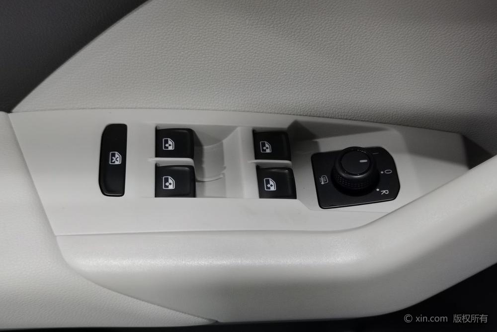 Volkswagen T-Cross Модель 2019 года 280TSI DSG Comfort Edition – фото 23