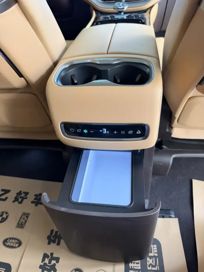 DENZA D9 DM 2024 Model 980 4WD Flagship Model – фото 8
