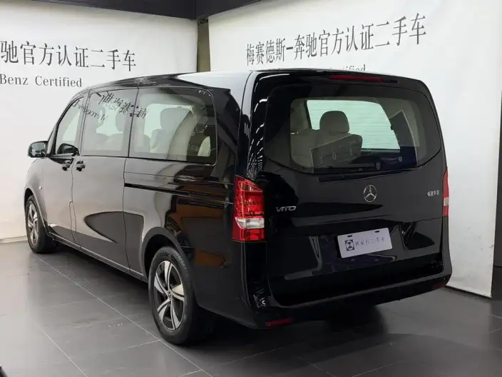 Viano 2024 Model 2.0T Business Edition 7 seat – фото 4
