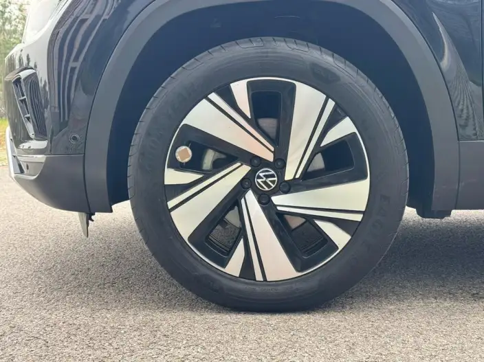 Volkswagen Teramont 2023 Model 380TSI 4WD Respect Deluxe Edition – фото 10