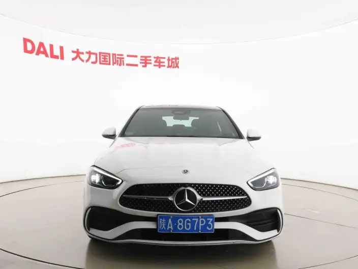 Mercedes-Benz C-Class 2023 Model C 200 L Sports Edition – фото 2