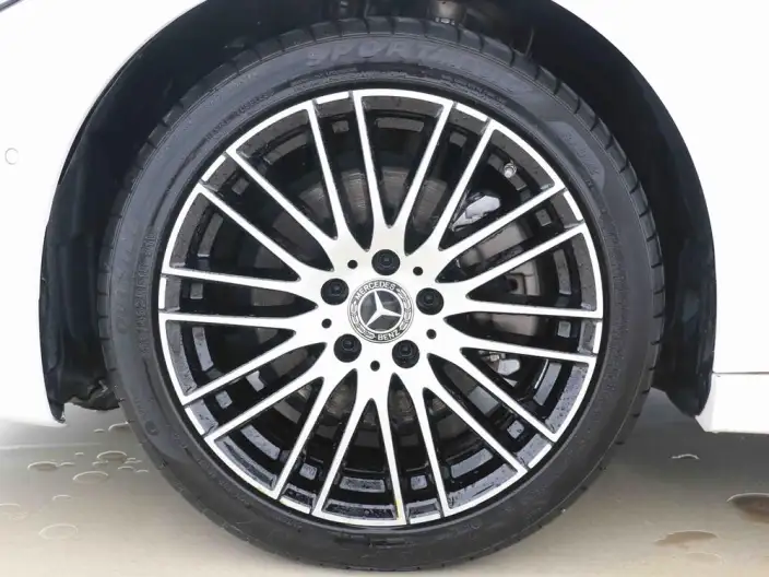 Mercedes-Benz C-Class 2023 Model C 200 L Sports Edition – фото 9