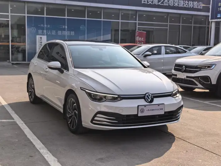 Volkswagen Golf 2023 Model Facelift 280TSI DSG Pro – фото 3
