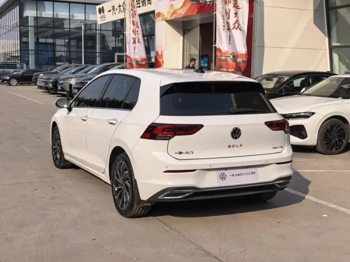Volkswagen Golf 2023 Model Facelift 280TSI DSG Pro – фото 4