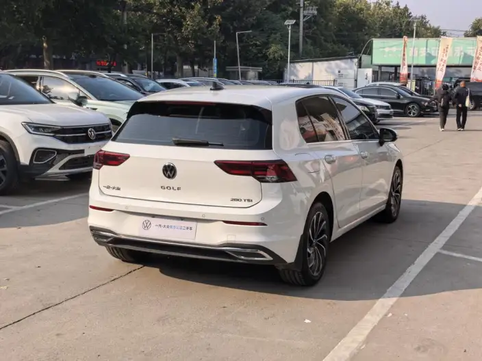 Volkswagen Golf 2023 Model Facelift 280TSI DSG Pro – фото 6