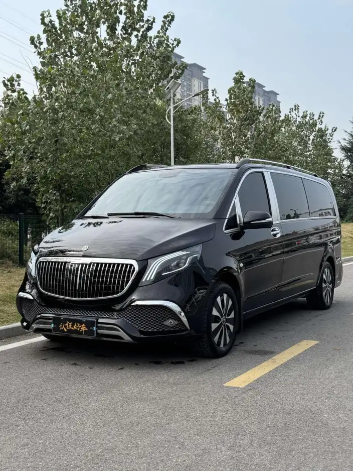 Viano 2023 Model 2.0T Elite Edition 7 seat – фото 1