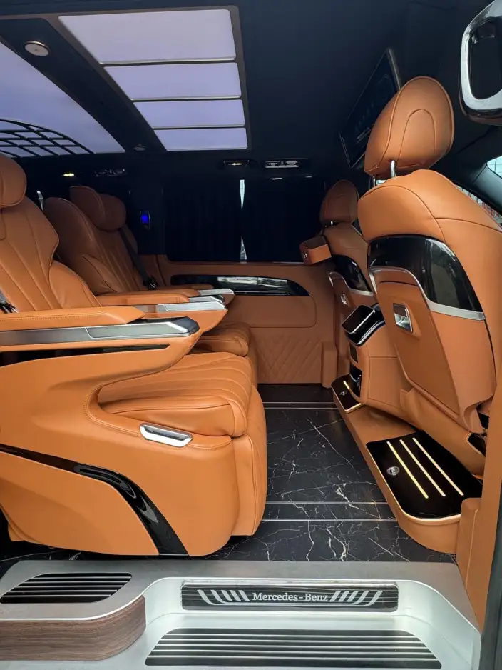 Viano 2023 Model 2.0T Elite Edition 7 seat – фото 10
