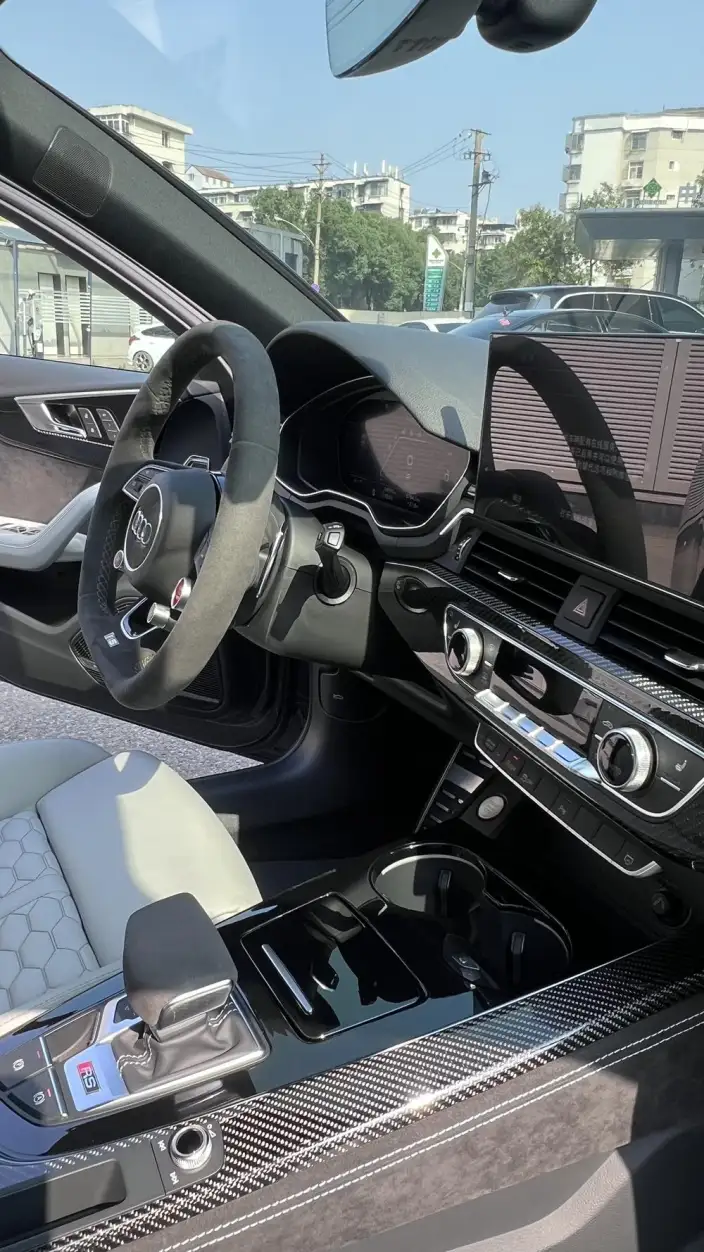 Audi RS 4 2021 Model RS4 2.9T Avant – фото 10