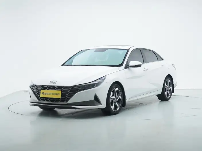 Hyundai Ioniq 2022 Model 1.5L CVT GLX Elite Edition – фото 1
