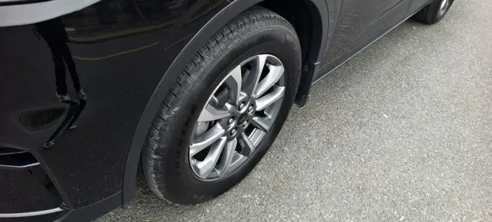 Ford Edge 2025 Model Ford Edge L 2.0T EcoBoost 2WD VII seat Luxury Model – фото 9