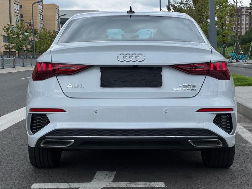 Audi A3 2023 Facelift A3L Limousine 35 TFSI Sport – фото 6