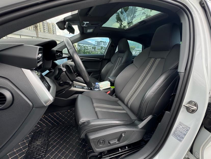 Audi A3 2023 Facelift A3L Limousine 35 TFSI Sport – фото 13