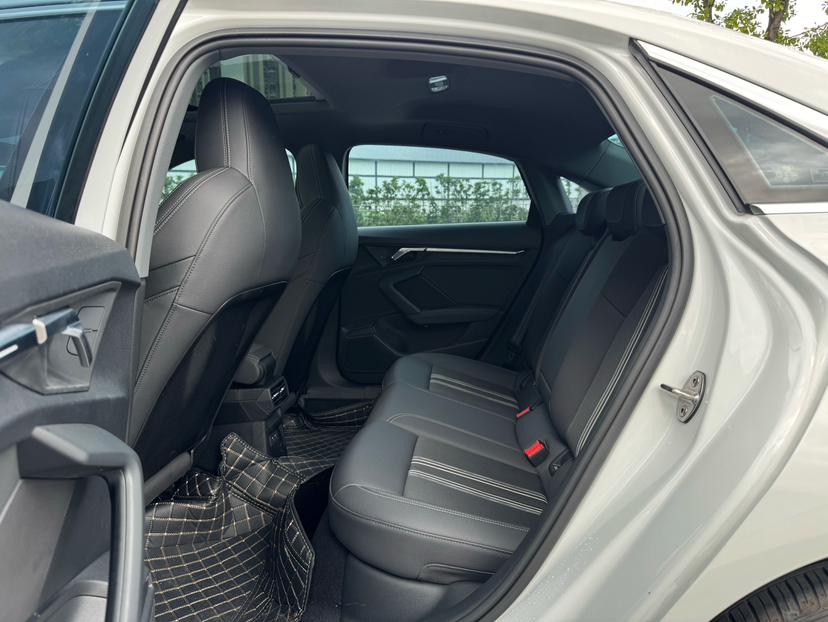 Audi A3 2023 Facelift A3L Limousine 35 TFSI Sport – фото 16