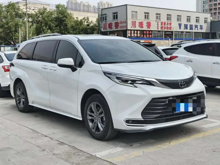 Toyota Sienna 2026 Model Hybrid 2.5L Comfort Edition – фото 3