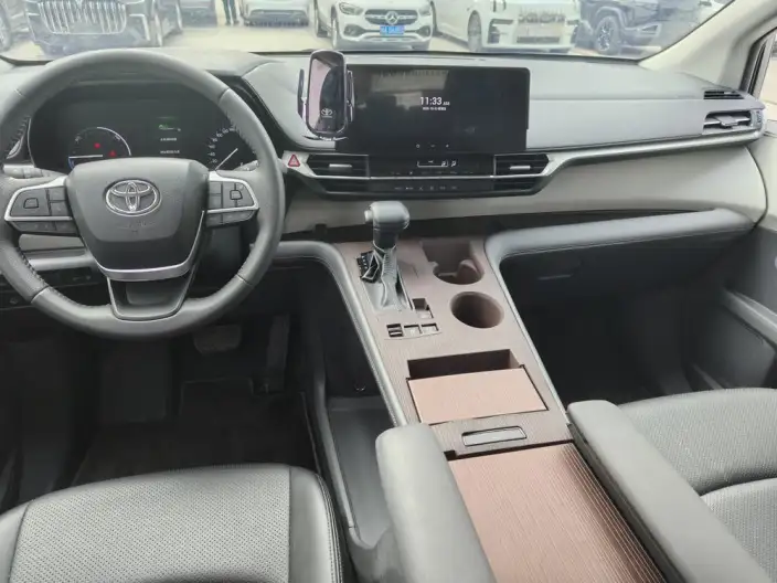 Toyota Sienna 2026 Model Hybrid 2.5L Comfort Edition – фото 6