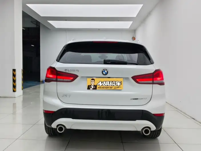 BMW X1 2022 Model sDrive25Li Leading Model – фото 5