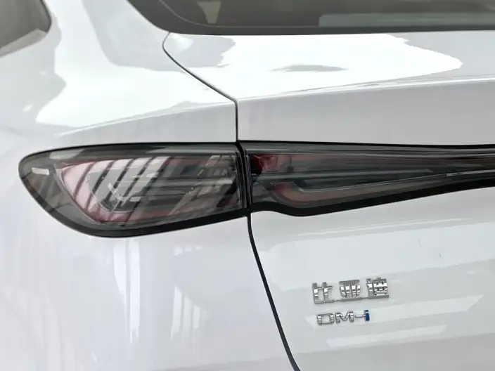 BYD Seal 06 DM 2025 Model Smart Driving Edition DM-i 80KM Luxury Model – фото 9