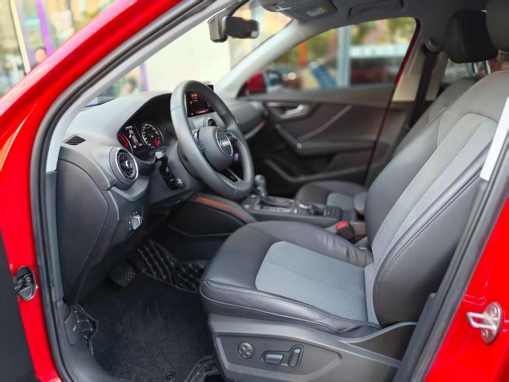 AUDI Q2L Модель 2020 года 35TFSI Elegance Fashion – фото 16