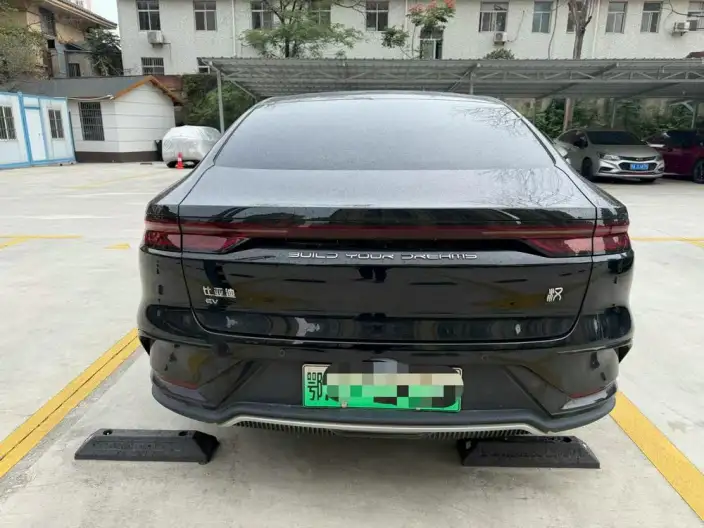 BYD Han EV 2023 Model Champion Edition 605KM Noble Model – фото 4