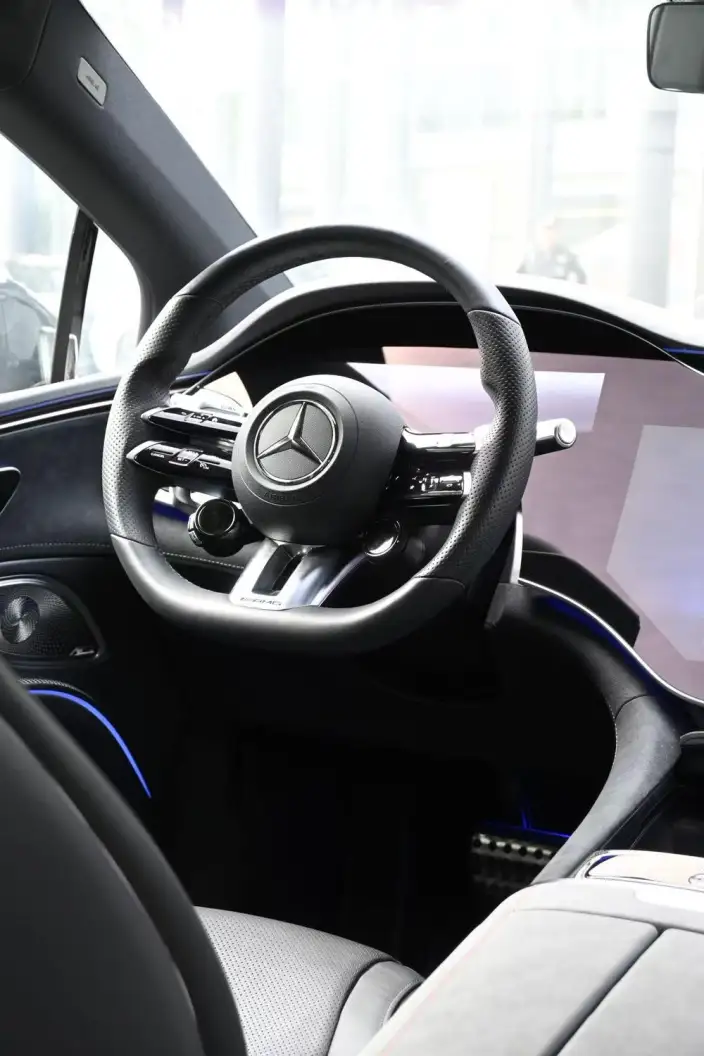 Mercedes-Benz EQS AMG 2022 Model AMG EQS 53 4MATIC+ – фото 9