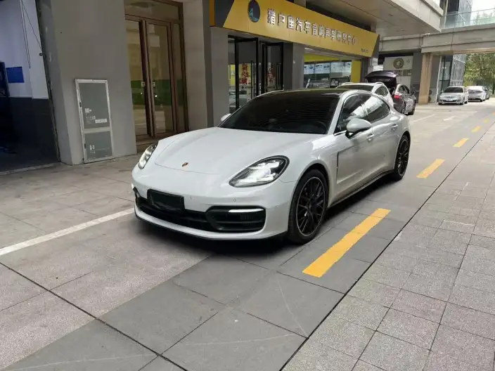 Panamera 2023 Model Panamera Executive Extended Platinum Edition 2.9T