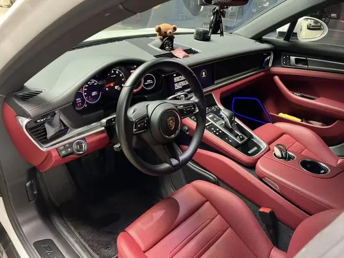 Panamera 2023 Model Panamera Executive Extended Platinum Edition 2.9T – фото 10