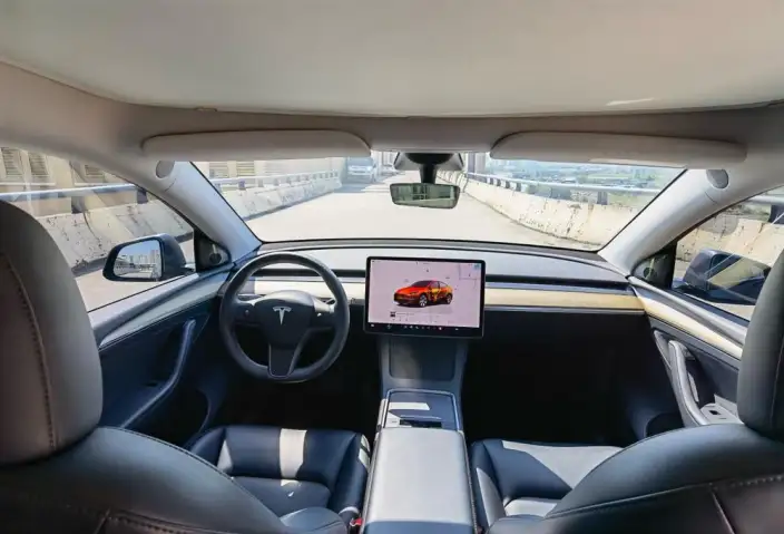 Model Y 2023 Model Rear-wheel drive version – фото 8