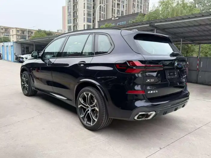 BMW X5 2026 Model Facelift xDrive40Li M Sports Night Set – фото 4