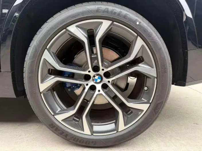 BMW X5 2026 Model Facelift xDrive40Li M Sports Night Set – фото 7