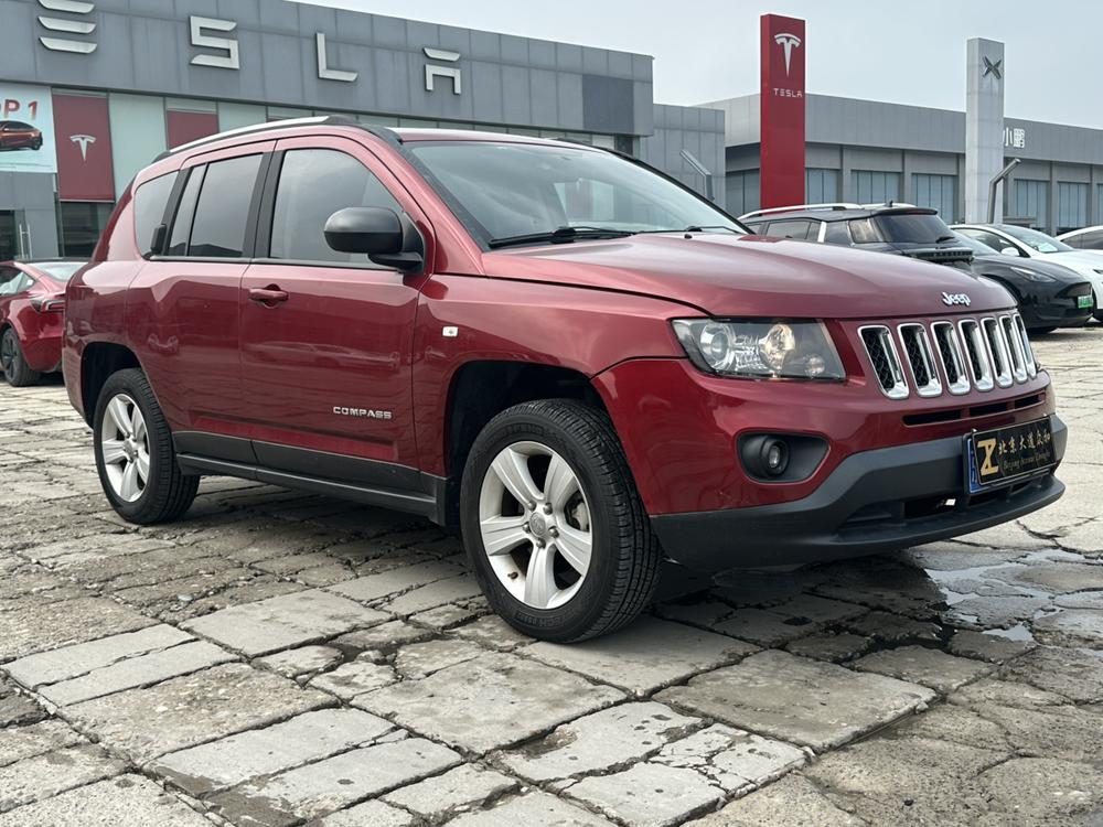 Jeep Compass Imported 2014 2.4L AWD Sport – фото 3