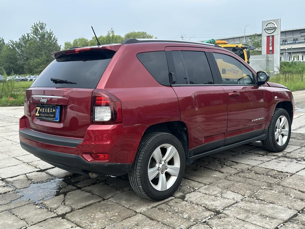 Jeep Compass Imported 2014 2.4L AWD Sport – фото 6