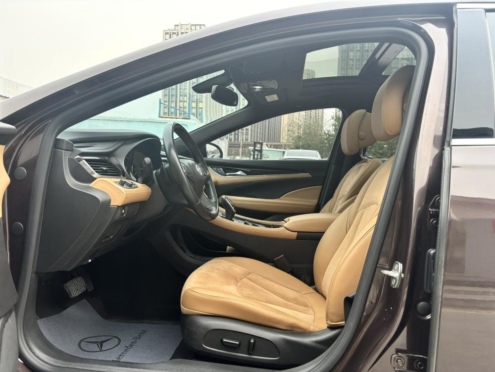 Buick LaCrosse 2018 20T Luxury – фото 10