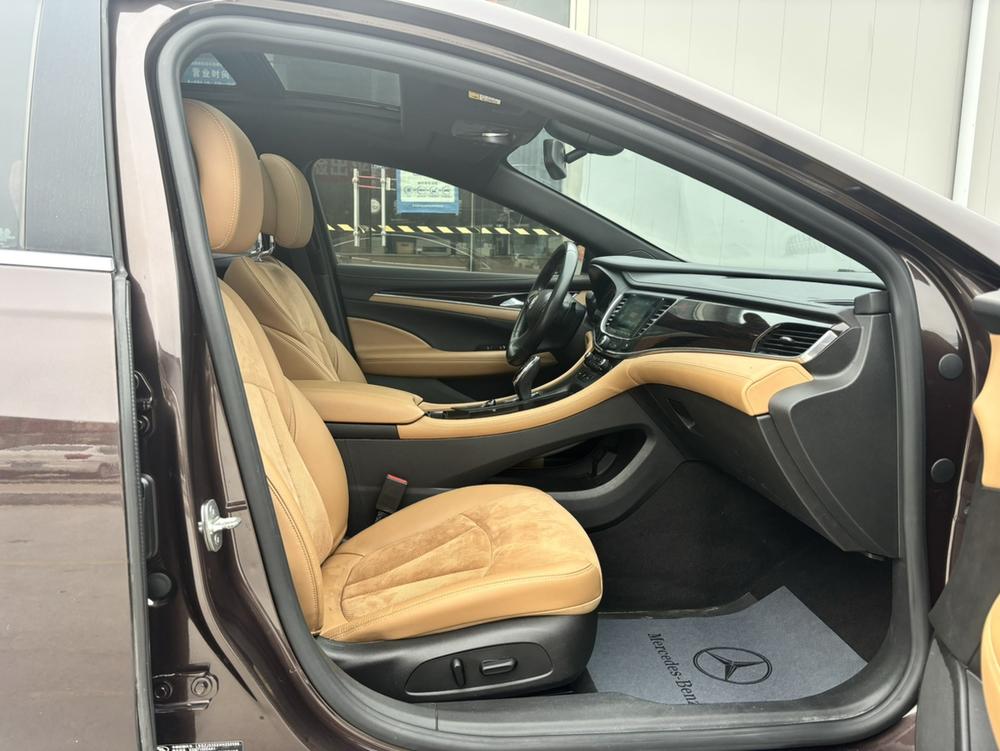 Buick LaCrosse 2018 20T Luxury – фото 11