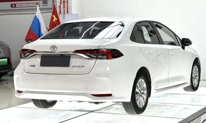 Toyota Corolla 2022 Model 1.5L CVT Pioneer Edition – фото 6